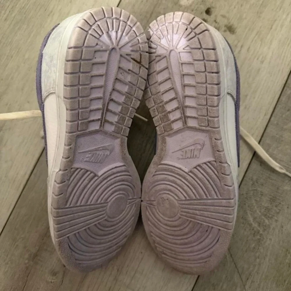 Nike‎ Dunk Low white and purple trainers women size 7 purple pulse